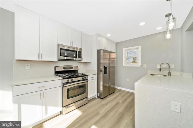 913 HIGHVIEW DR, Capitol Heights, MD 20743