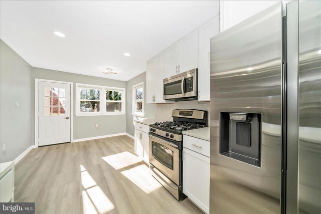 913 HIGHVIEW DR, Capitol Heights, MD 20743