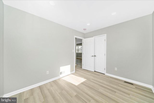 913 HIGHVIEW DR, Capitol Heights, MD 20743