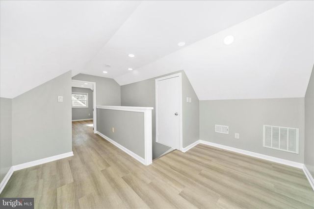 913 HIGHVIEW DR, Capitol Heights, MD 20743