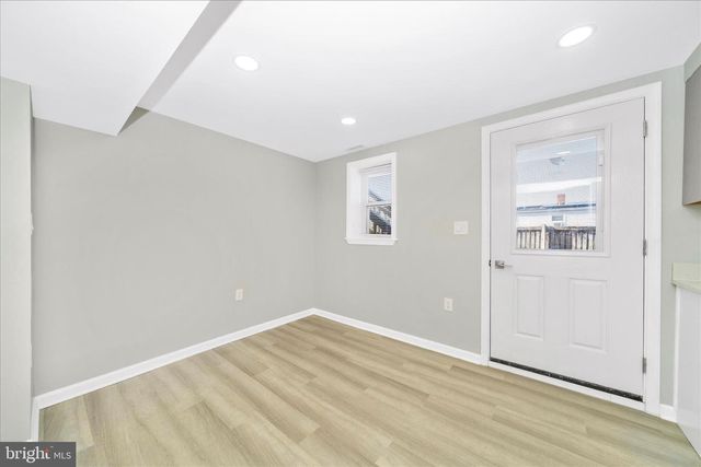 913 HIGHVIEW DR, Capitol Heights, MD 20743