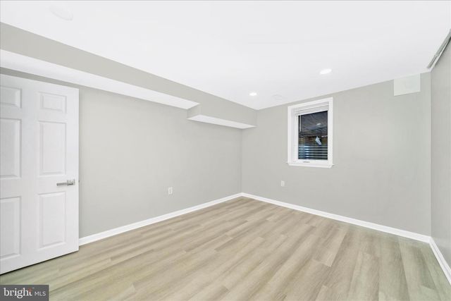 913 HIGHVIEW DR, Capitol Heights, MD 20743