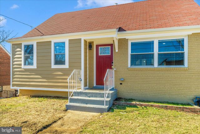 913 HIGHVIEW DR, Capitol Heights, MD 20743