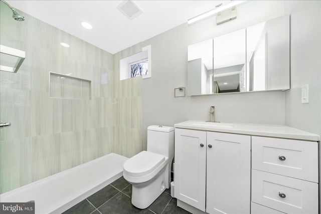 913 HIGHVIEW DR, Capitol Heights, MD 20743