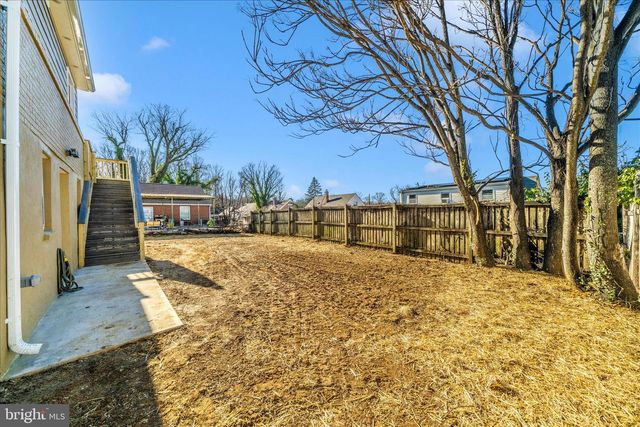 913 HIGHVIEW DR, Capitol Heights, MD 20743