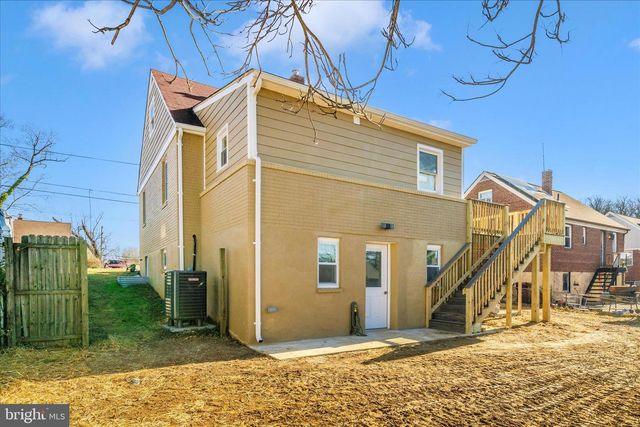 913 HIGHVIEW DR, Capitol Heights, MD 20743