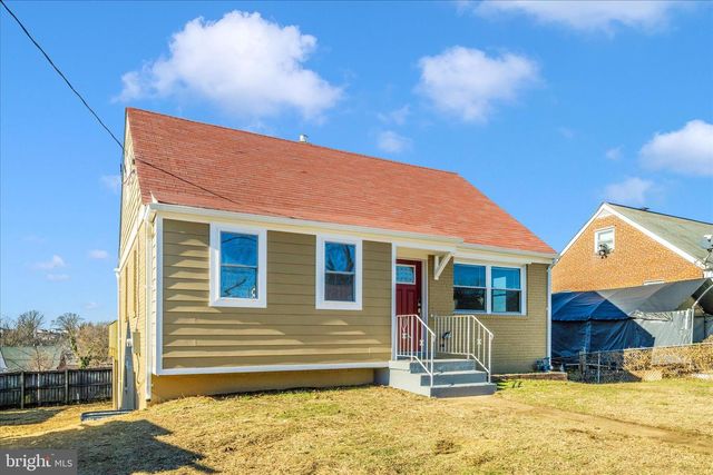 913 HIGHVIEW DR, Capitol Heights, MD 20743