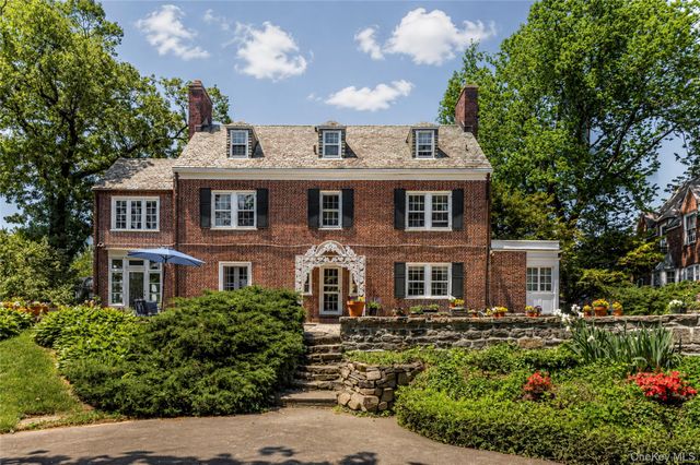 11 AKA 13 Cedar Lane, Bronxville, NY 10708