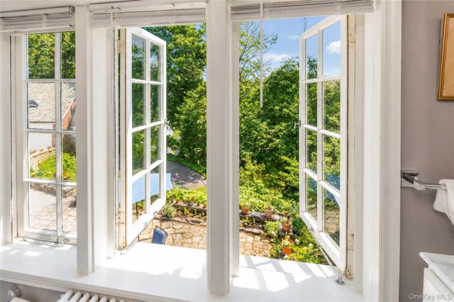 11 AKA 13 Cedar Lane, Bronxville, NY 10708