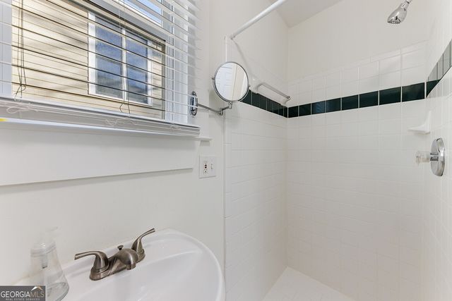 613 McGruder Street NE, Atlanta, GA 30312