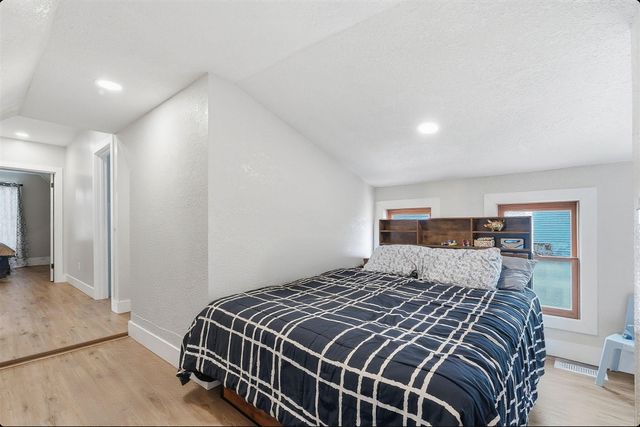 34 E Isabella Avenue, Muskegon, MI 49442