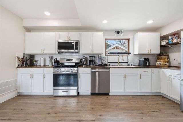 34 E Isabella Avenue, Muskegon, MI 49442