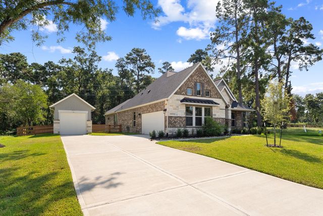 522 Black Bronco Road, Magnolia, TX 77354