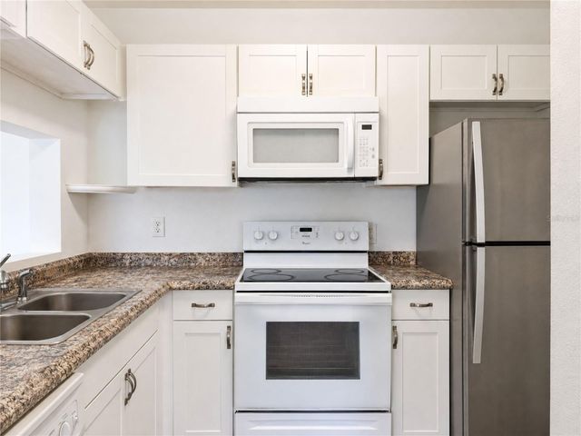 5214 VIA HACIENDA CIRCLE A308, Orlando, FL 32839