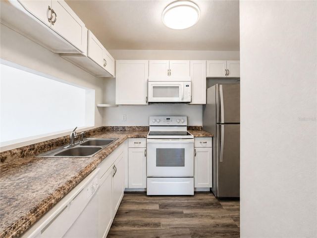 5214 VIA HACIENDA CIRCLE A308, Orlando, FL 32839