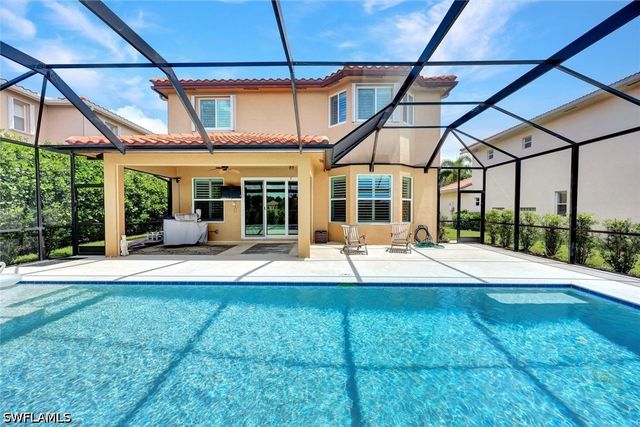 1764 Birdie DR, Naples, FL 34120