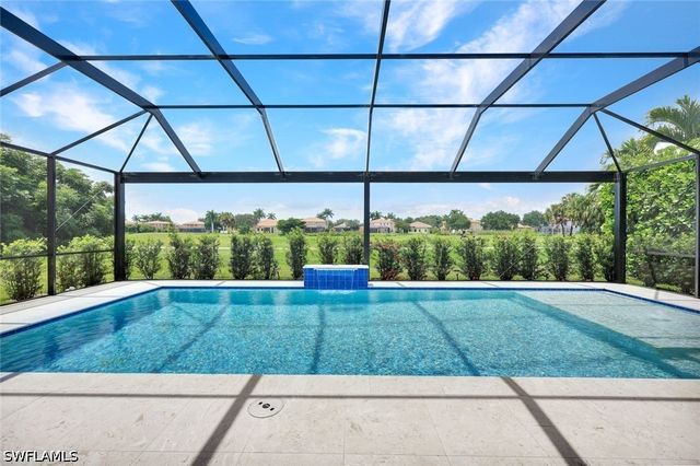 1764 Birdie DR, Naples, FL 34120