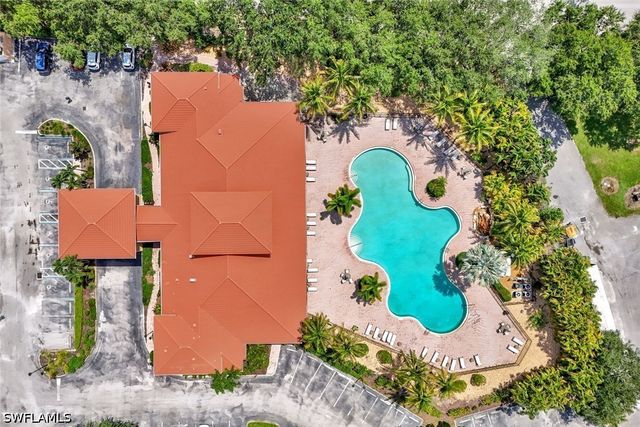 1764 Birdie DR, Naples, FL 34120