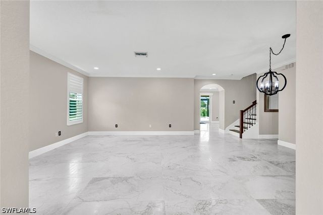 1764 Birdie DR, Naples, FL 34120