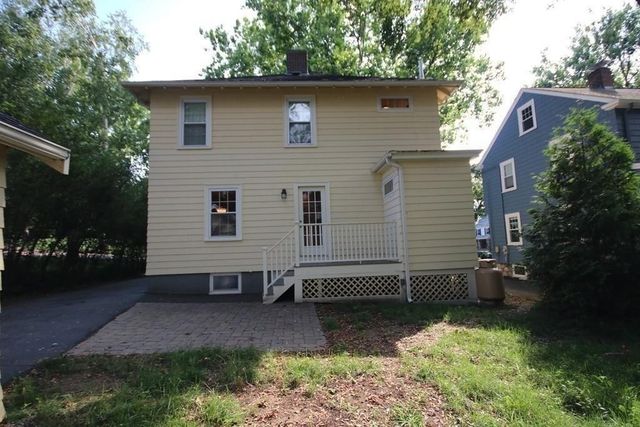 30 Farmcrest Ave, Lexington, MA 02421
