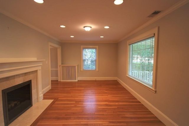 30 Farmcrest Ave, Lexington, MA 02421