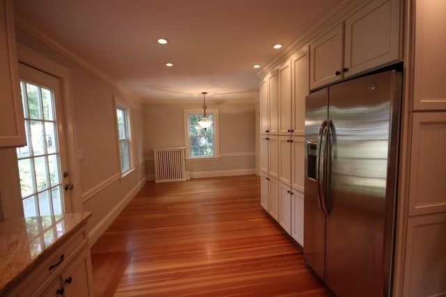 30 Farmcrest Ave, Lexington, MA 02421