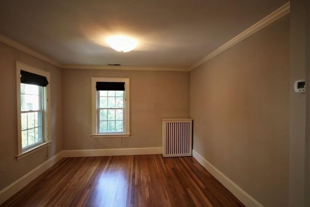 30 Farmcrest Ave, Lexington, MA 02421