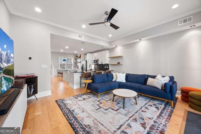 722 Cosmopolitan Drive NE, Atlanta, GA 30324