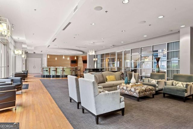 722 Cosmopolitan Drive NE, Atlanta, GA 30324