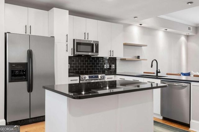 722 Cosmopolitan Drive NE, Atlanta, GA 30324