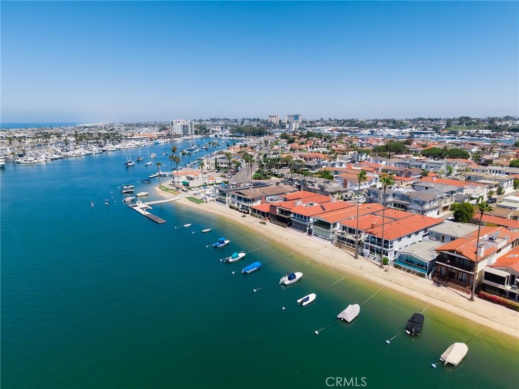 423 Via Lido Soud, Newport Beach, CA 92663 — photo 3