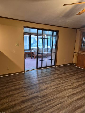 50091 Wensleydale Court, Shelby Twp, MI 48315