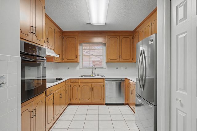 506 Larchmont Place, Aiken, SC 29801