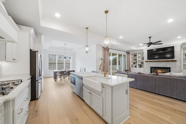 12069 W STROMNESS CV W, Arlington, TN 38002