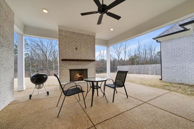 12069 W STROMNESS CV W, Arlington, TN 38002