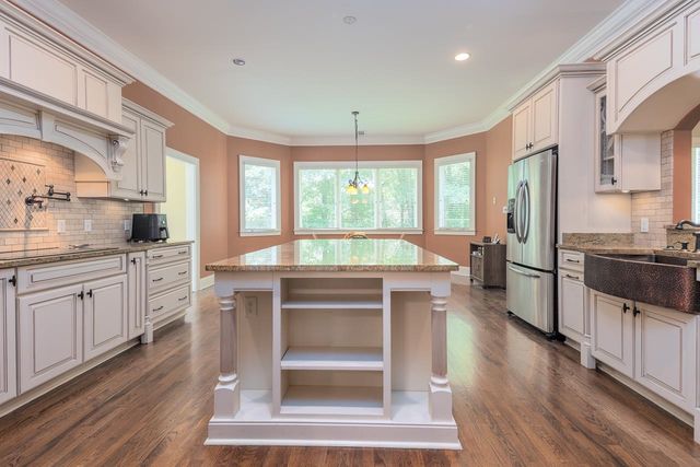 860 KEOUGH DR, Piperton, TN 38017