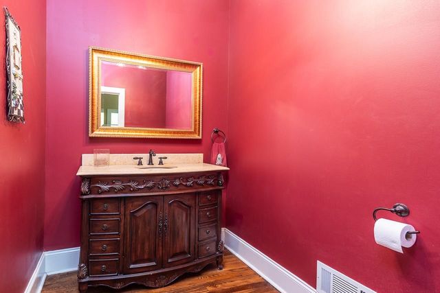 860 KEOUGH DR, Piperton, TN 38017