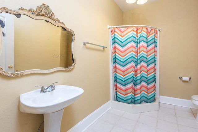 860 KEOUGH DR, Piperton, TN 38017