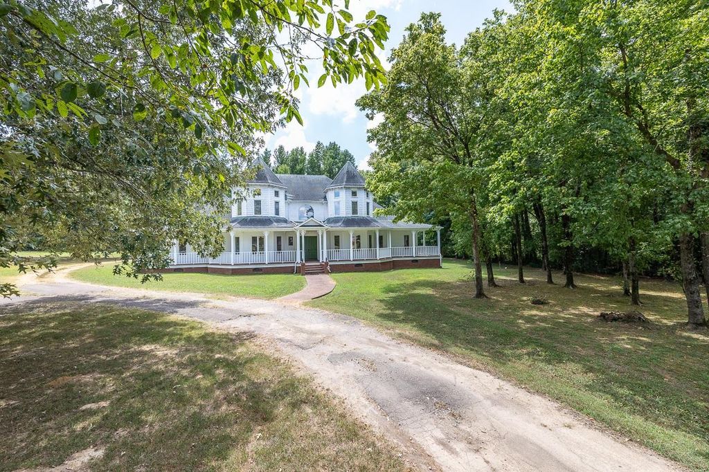 860 KEOUGH DR, Piperton, TN 38017