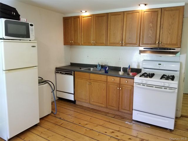 415 Myrtle Avenue, Port Jefferson, NY 11777