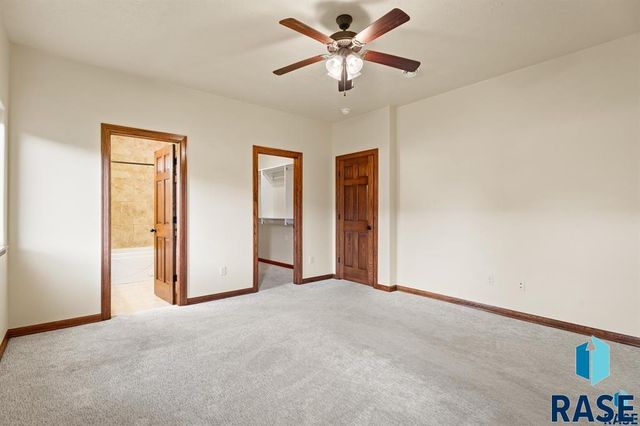 7110 S Bridger Pl Place, Sioux Falls, SD 57108