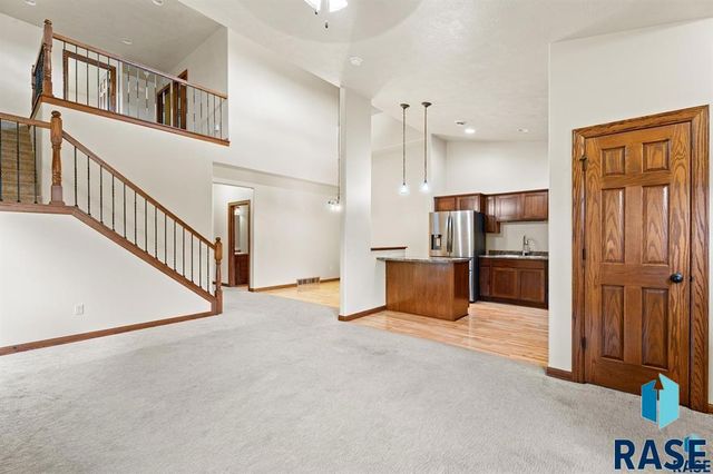 7110 S Bridger Pl Place, Sioux Falls, SD 57108