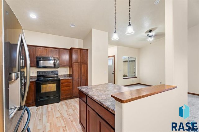 7110 S Bridger Pl Place, Sioux Falls, SD 57108