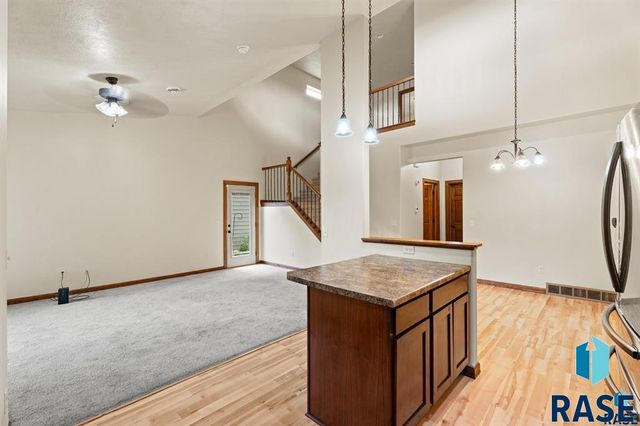 7110 S Bridger Pl Place, Sioux Falls, SD 57108