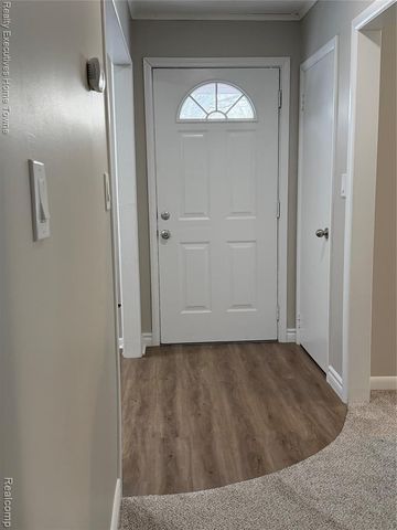 2525 19th Avenue, Port Huron, MI 48060