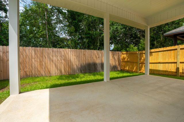 21 B 5th Avenue, Shalimar, FL 32579