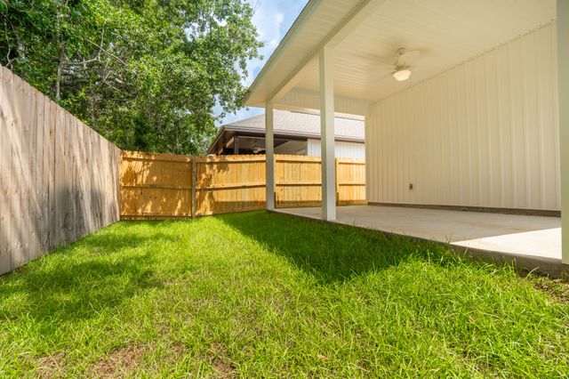 21 B 5th Avenue, Shalimar, FL 32579