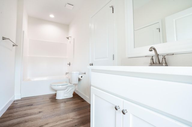 21 B 5th Avenue, Shalimar, FL 32579