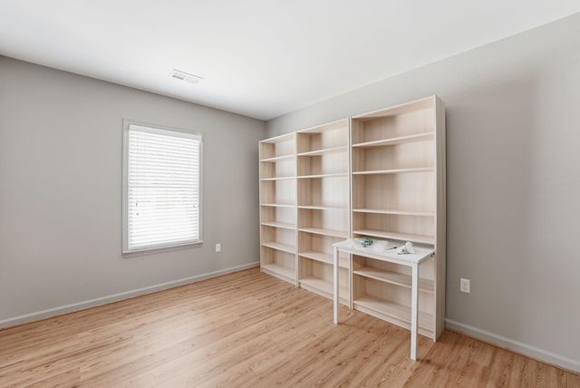4204 AVON, Dumfries, VA 22025