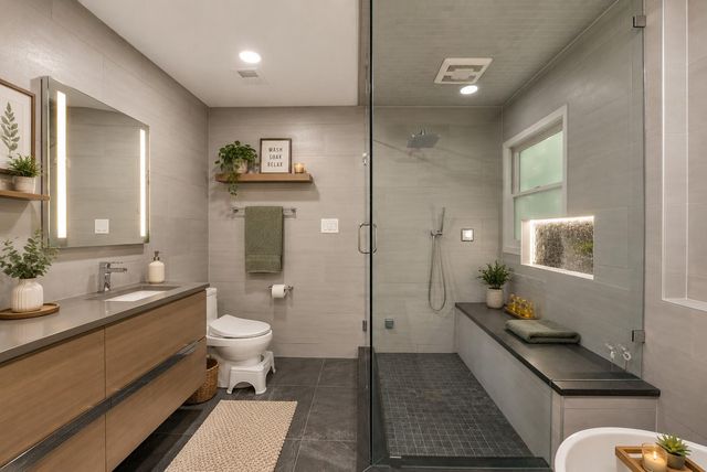 4204 AVON, Dumfries, VA 22025